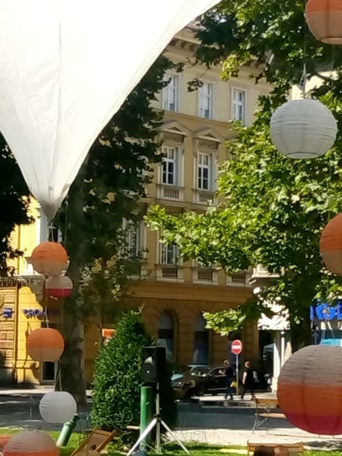 זאגרב Apartment Zrinjevac מראה חיצוני תמונה
